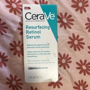 CeraVe Resurfacing Retinol Serum - White and Teal